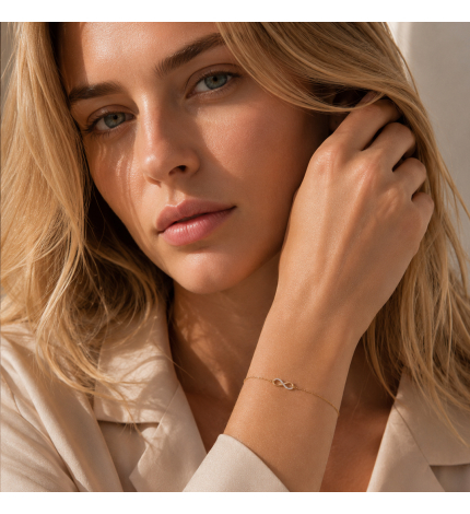 Złota bransoletka z zawieszką Znak Nieskończoności z diamentami 0.05 ct - próba 585 Złota bransoletka z zawieszką Znak Nieskończoności z diamentami 0.05 ct - próba 585