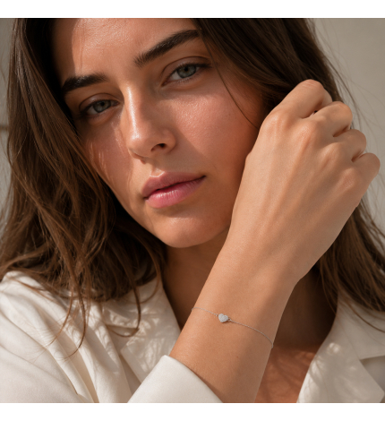 Bransoletka z białego złota z zawieszką serce z diamentami 0.09 ct - próba 585 Bransoletka z białego złota z zawieszką serce z diamentami 0.09 ct - próba 585