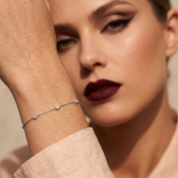 Bransoletka z białego złota z diamentami 0.14 ct - próba 585 Bransoletka z białego złota z diamentami 0.14 ct - próba 585