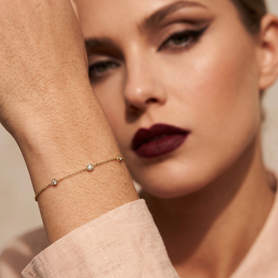 Złota bransoletka z diamentami 0.14 ct - próba 585 Złota bransoletka z diamentami 0.14 ct - próba 585