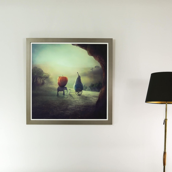 Nikolina Petolas, Dreaming of red Nikolina Petolas, Dreaming of red