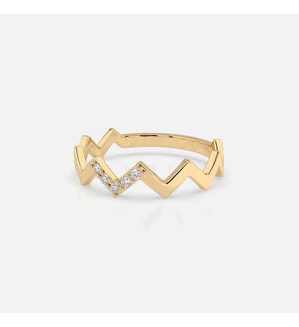 Złoty pierścionek z diamentem 0.05 ct - próba 585 Złoty pierścionek z diamentem 0.05 ct - próba 585