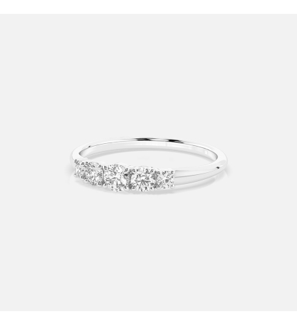 Pierścionek z białego złota z diamentami 0.42 ct - próba 585 Pierścionek z białego złota z diamentami 0.42 ct - próba 585