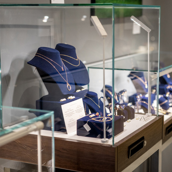 Salon Image