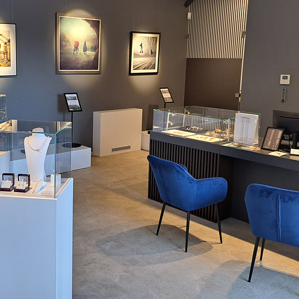 Salon Image